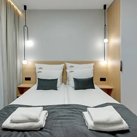 Апарт-отель Grano - Pool, Sauna, & Parking By Downtown 4*