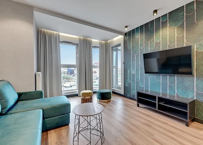 Grano - Pool, Sauna, & Parking By Downtown מלון דירות 4*