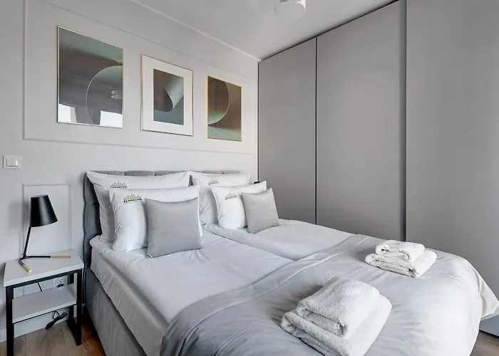 Grano - Pool, Sauna, & Parking By Downtown 4* Гданьск