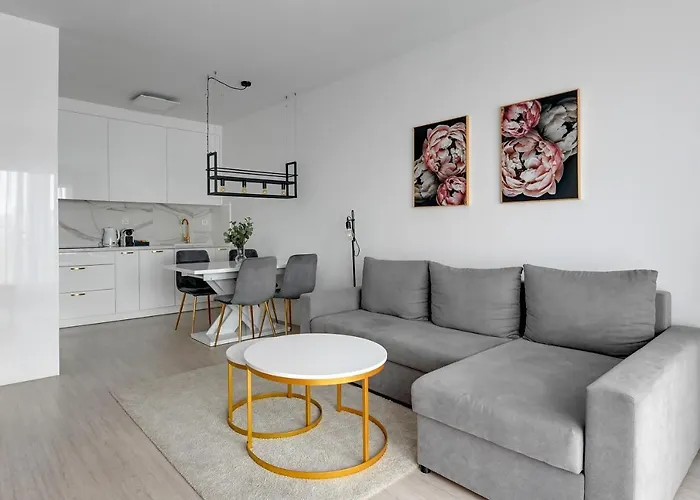 Апарт-отель Grano - Pool, Sauna, & Parking By Downtown 4*