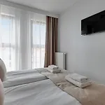 Aparthotel Grano - Pool, Sauna, & Parking By Downtown