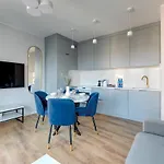 Grano - Pool, Sauna, & Parking By Downtown Gdańsk