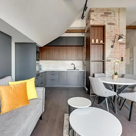 Grano - Pool, Sauna, & Parking By Downtown 4*