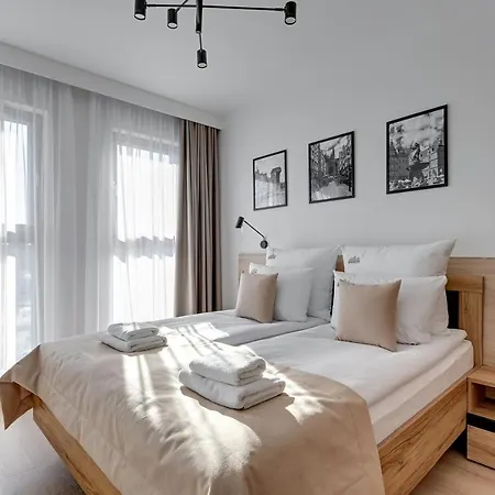 Lägenhet Grano - Pool, Sauna, & Parking By Downtown Gdańsk