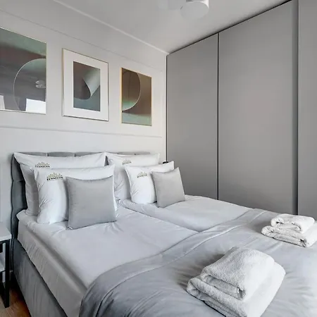 Grano - Pool, Sauna, & Parking By Downtown * Gdańsk
