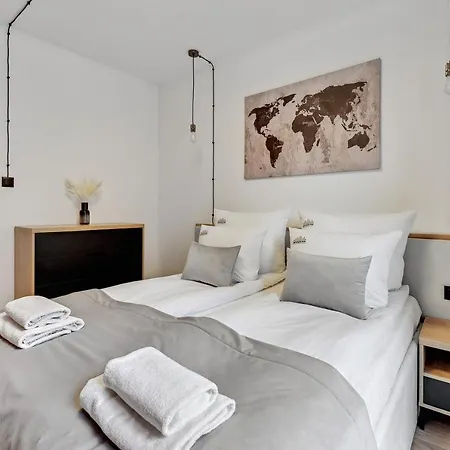 Grano - Pool, Sauna, & Parking By Downtown Апарт-отель 4*