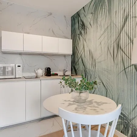 Grano - Pool, Sauna, & Parking By Downtown 4*