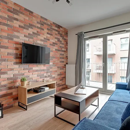 Aparthotel Grano Free Parking & Additional By Downtown 4*